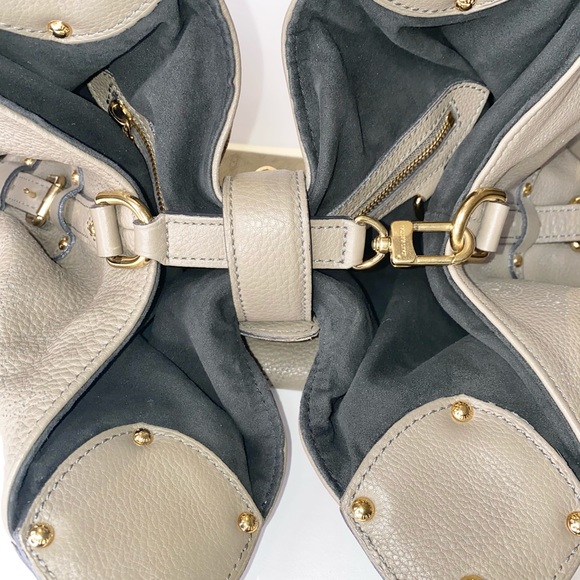 ❌❌SOLD❌❌ Louis Vuitton Mahina hobo XL - Picture 7 of 10